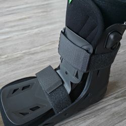 Orthopedic Boot For For Fractured Ankle/Foot