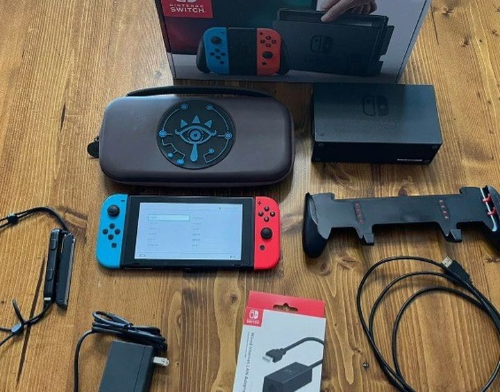 Nintendo Switch