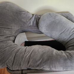 Pregnancy Pillow