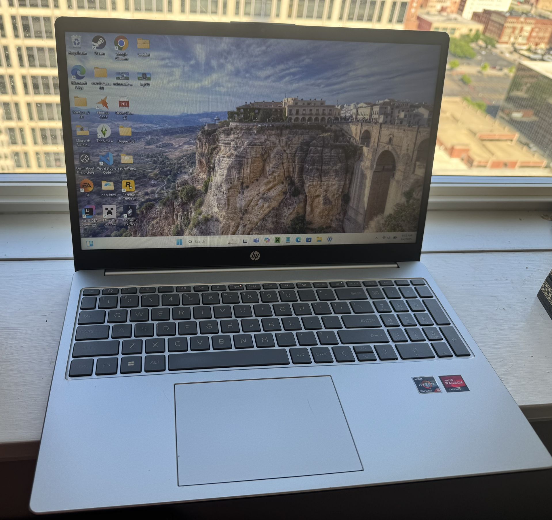 HP 15.6” Touch-Screen laptop
