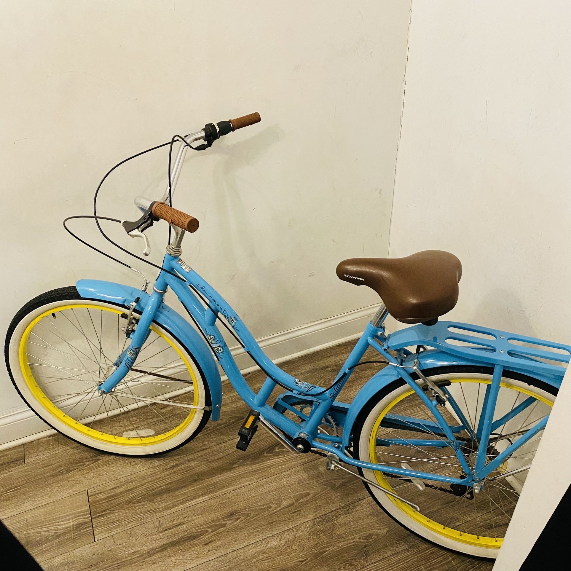 Schwinn clairmont blue sale