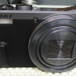 Panasonic ZS40 18MP Camera