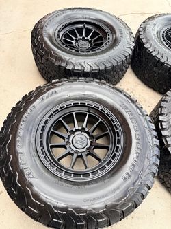 CHEVY RIMS SINGLE CAB 6x139.7 LOCK-OFF ROAD BAJA WHEELS 17x9 BFG KO2 A/T TIRES 315/70/17 6x5.5