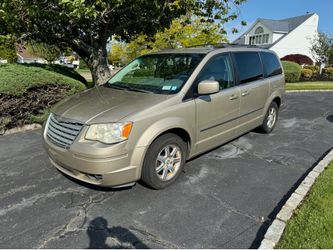 2009 Chrysler Town & Country