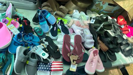 Water shoes