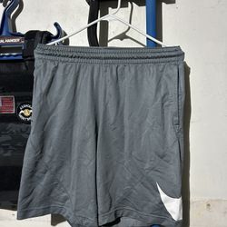 Nike men’s Shorts