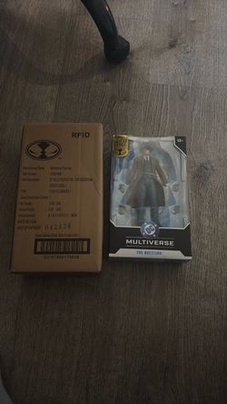 McFarlane DC Multiverse The Question Gold Label Figure