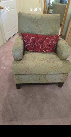 Nice chair barely used