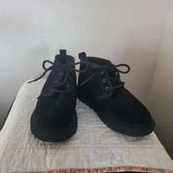 UGG shoes - New Condition 