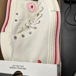 Converse / Vans Size 5