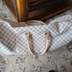 Nice LV Duffel Bag