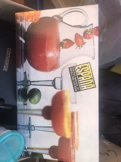 Pitcher and margarita glass set