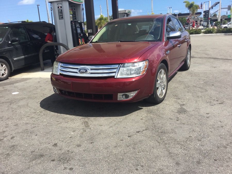 2009 ford sedan (smooth clean and fast)