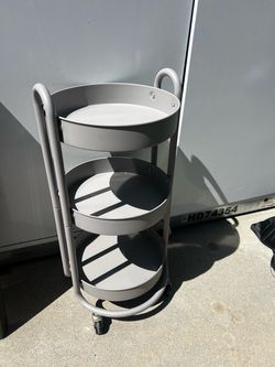 Rolling cart