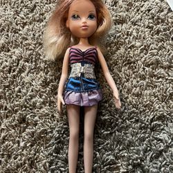 Moxie Girl Doll