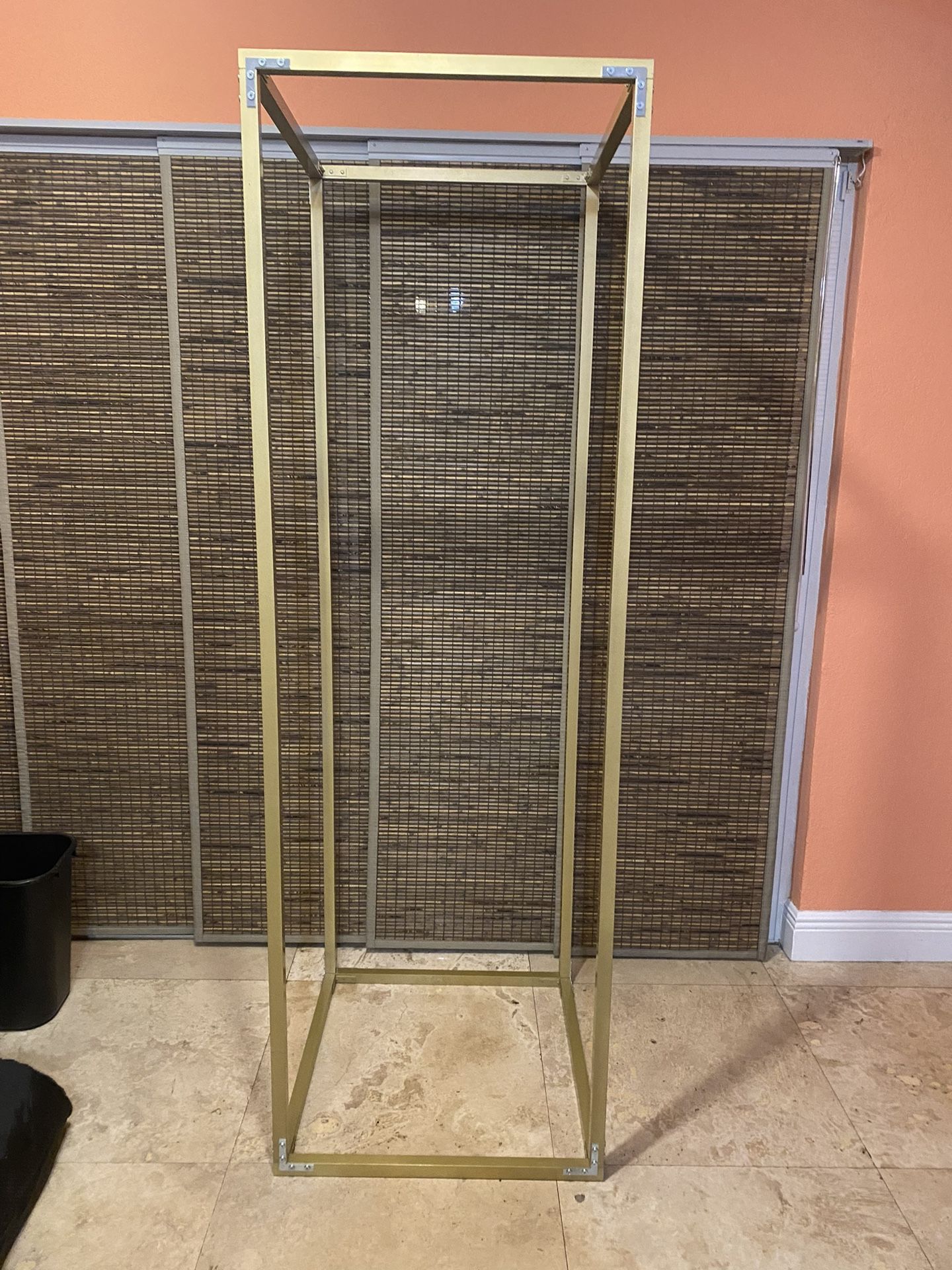 Metal Structure For Decoration