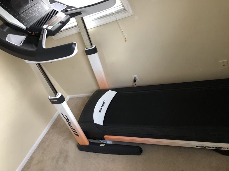 Epic A42T Treadmill for Sale in Indianapolis IN OfferUp