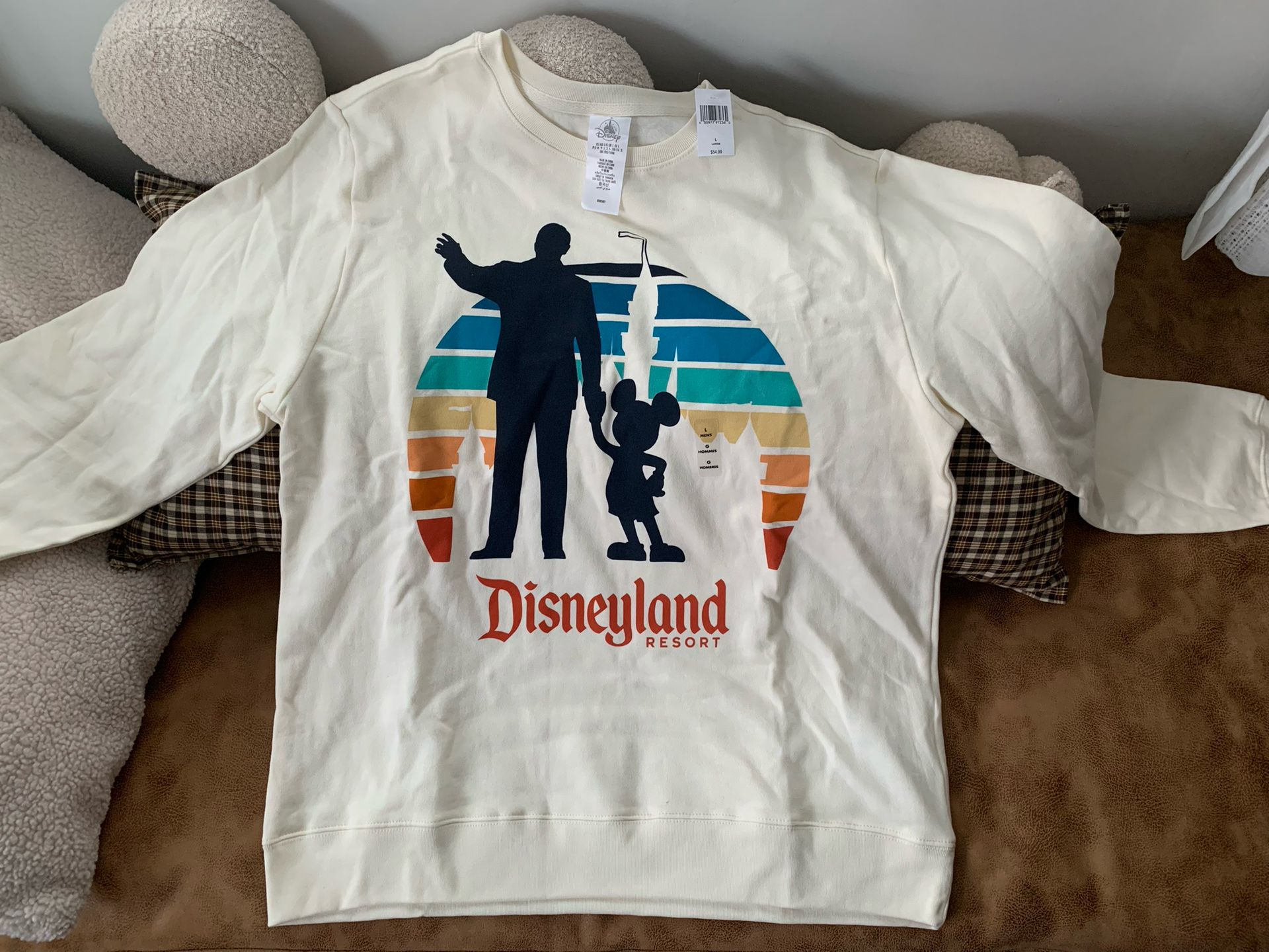 Disneyland Sweater Brand New With Tag