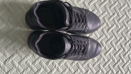 Men’s shoes
