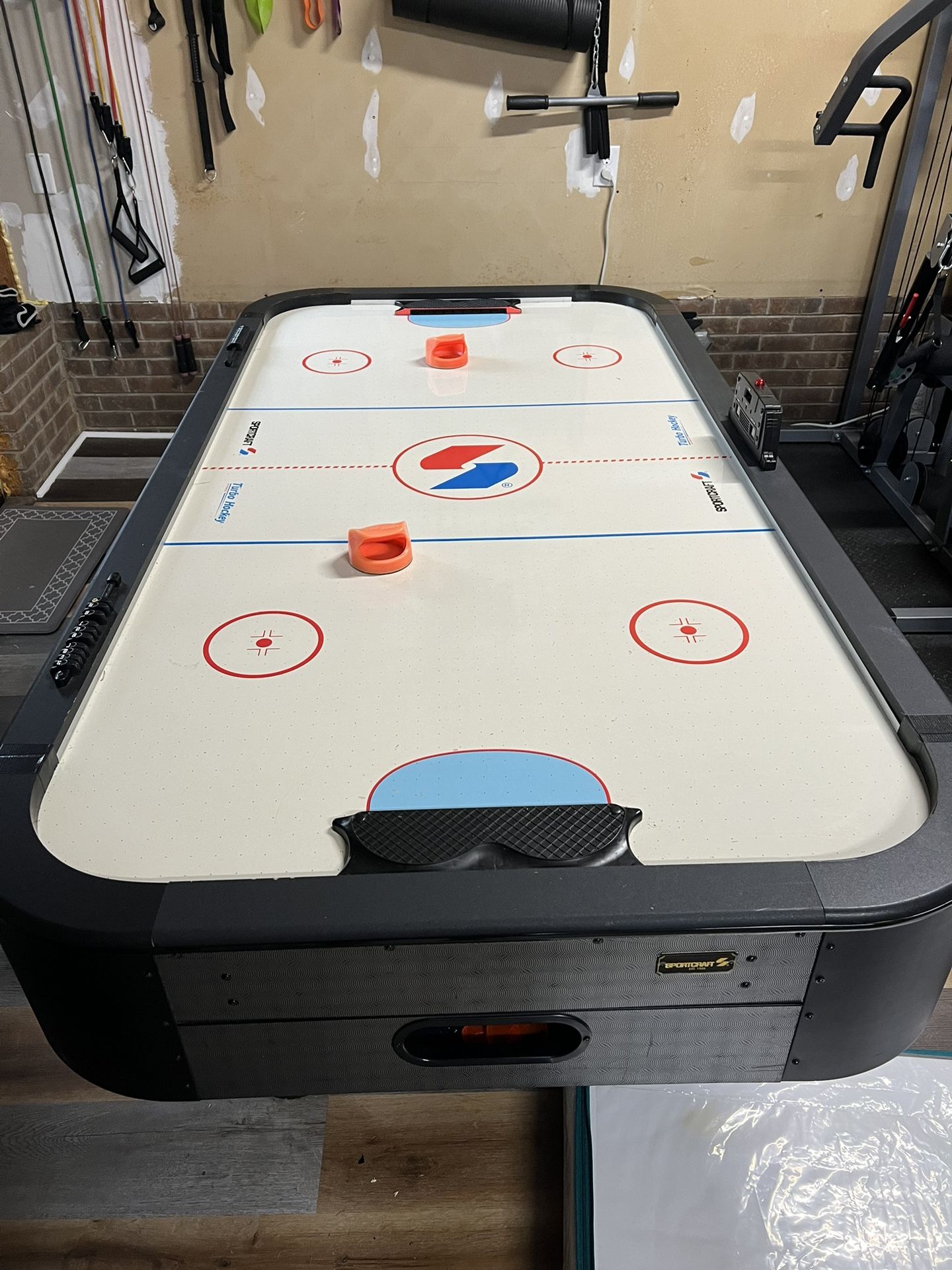 Air Hockey Table 