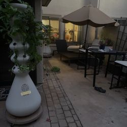 Lettuce Grow Outdoor Farm Stand 