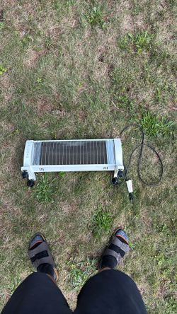 W.B. Movable Glass Radiant Heater