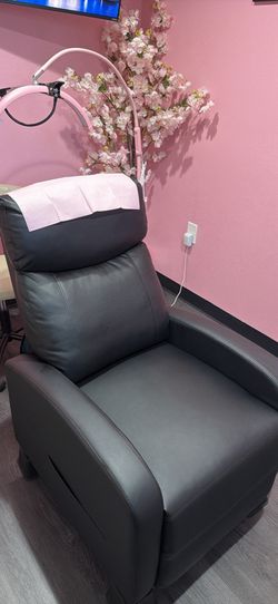 Recliner chair/lash chair