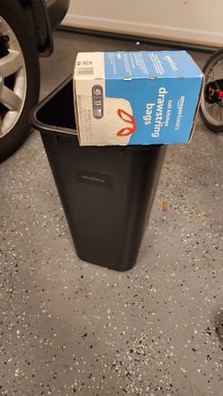 trash waste basket with bags