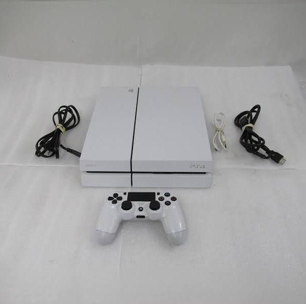 PlayStation 4 PS4 Glacier White with PT Demo