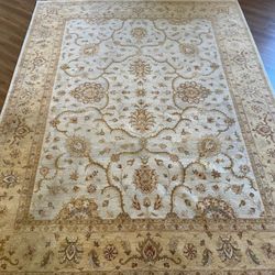 Beautiful Hand Knotted Rug 92014