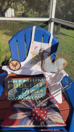 🐓 5-Piece Farmhouse Chicken / Rooster Kitchen Décor Set – $60 OBO