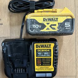 DeWalt 5AH Battery & Charger