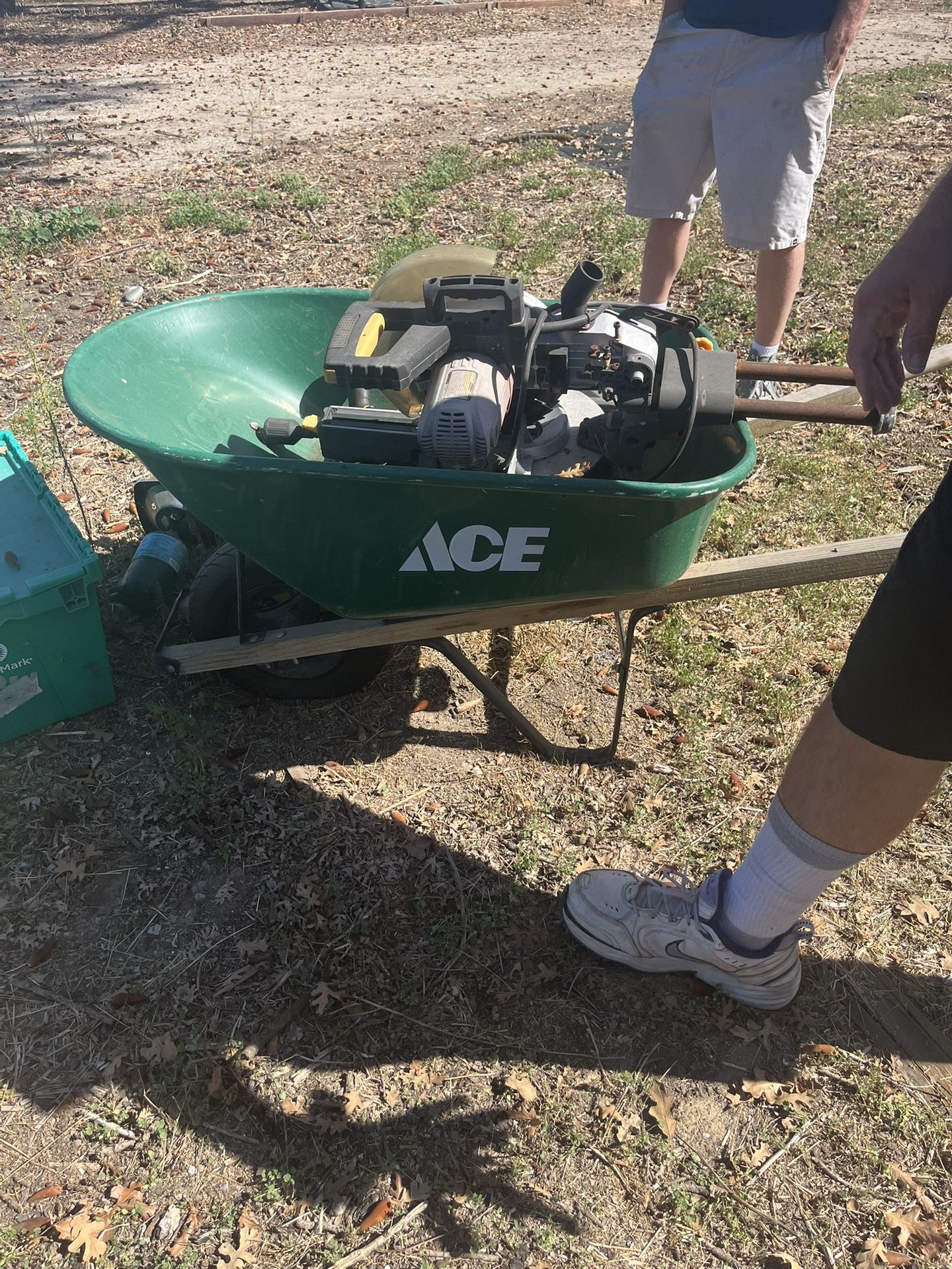 Ace Wheel Barrel Works Great