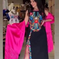 Blusas y Vestidos Mexicanos Bordados ✨ Mexican Dresses & Blouses, Women & Girls ✨ ✨ Prices Vary - Precios Variados 