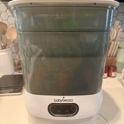 Baby Brezza Sterilizer & Dryer 