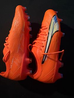 Puma ultra soccer cleats