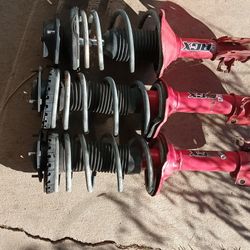 02-07 WRX Struts And Lowering Springs