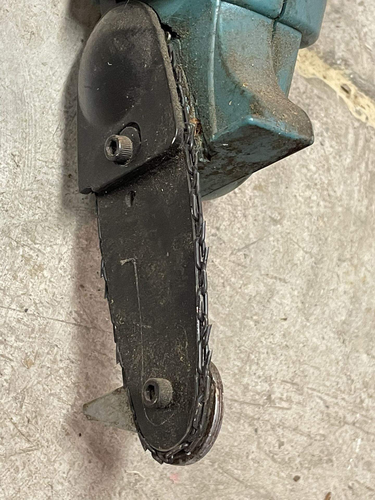 Chain Saw “Woodzig” Chainsaw