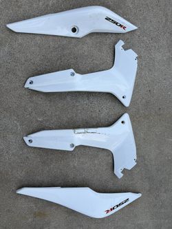 2011-15 Honda CBR250R OEM Fairings/Kit