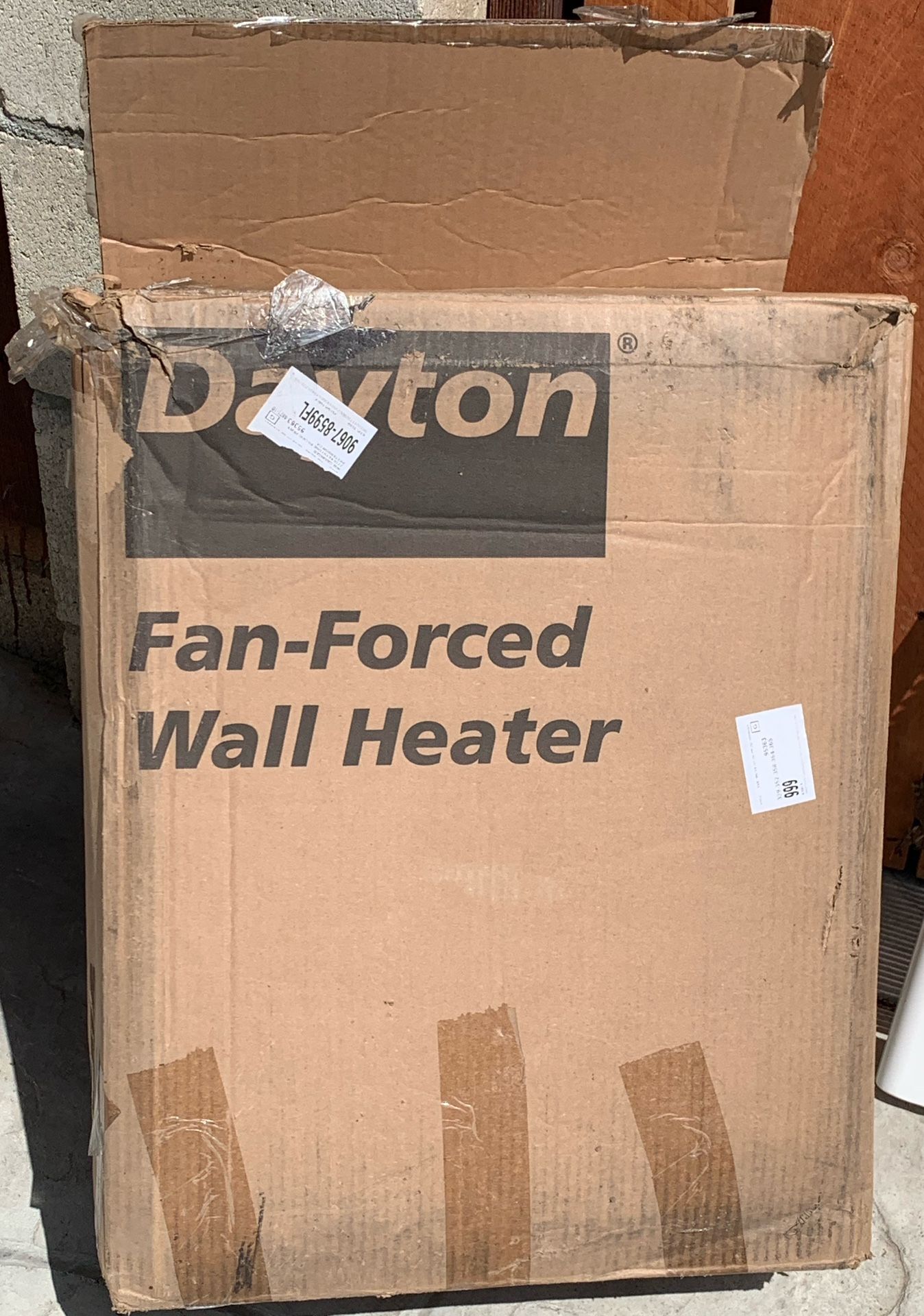DAYTON Electric Wall-Mount Heater: 4,000W for Sale in Lakeside, CA - OfferUp