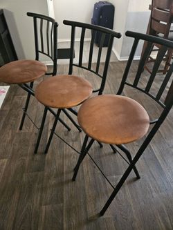 3 high bar stools