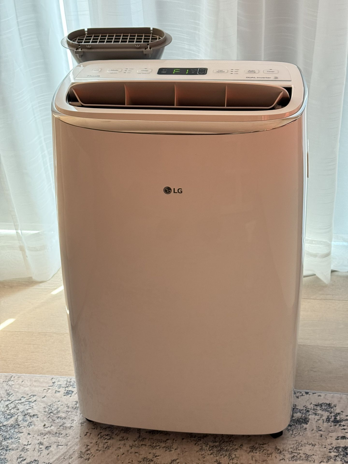 LG Smart Portable Air Conditioner 14,000 BTU Up To 450 Sq ft