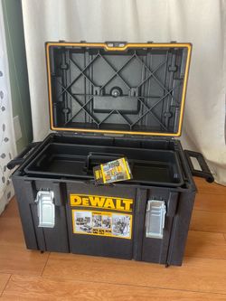 DeWalt ToughSystem Large Tool Box