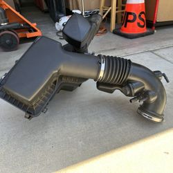 2015 Mustang GT OEM Intake
