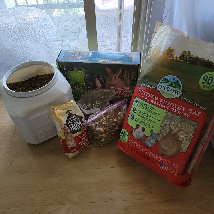 Bunny Rabbit Food and Hay