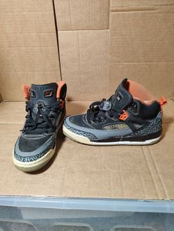 Jordan Kids Spizike sneakers size 7y