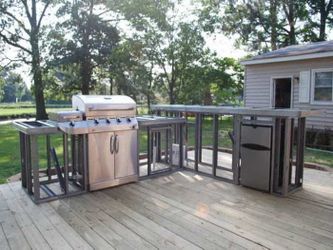 Outdoor Kitchen/ Metal Framer.