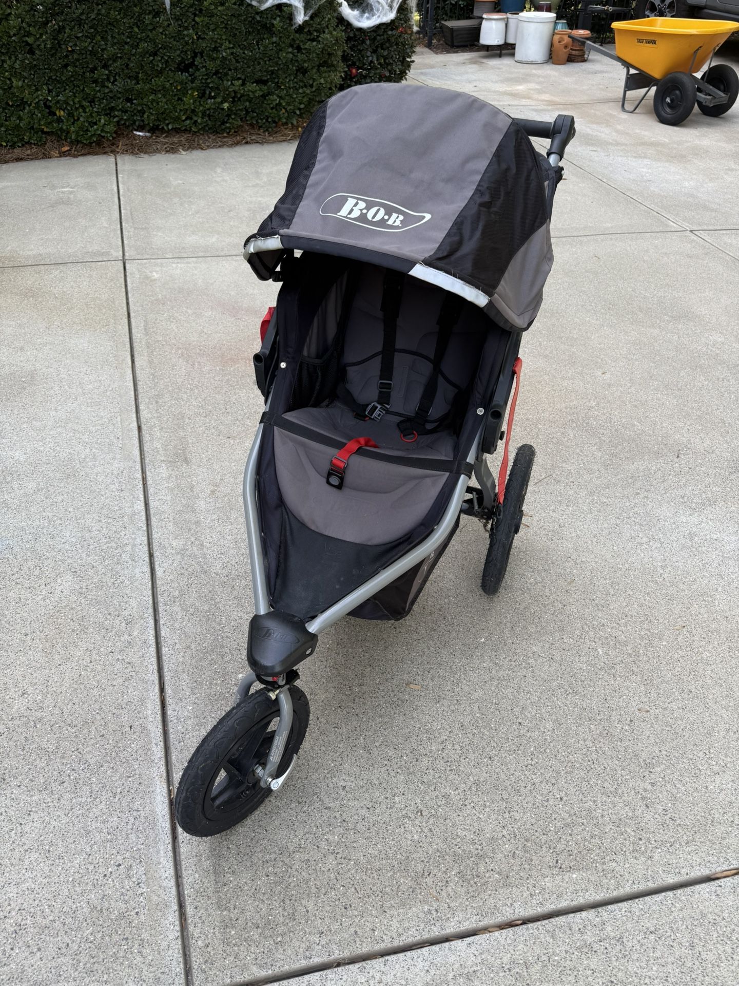 BoB Jogging Stroller.