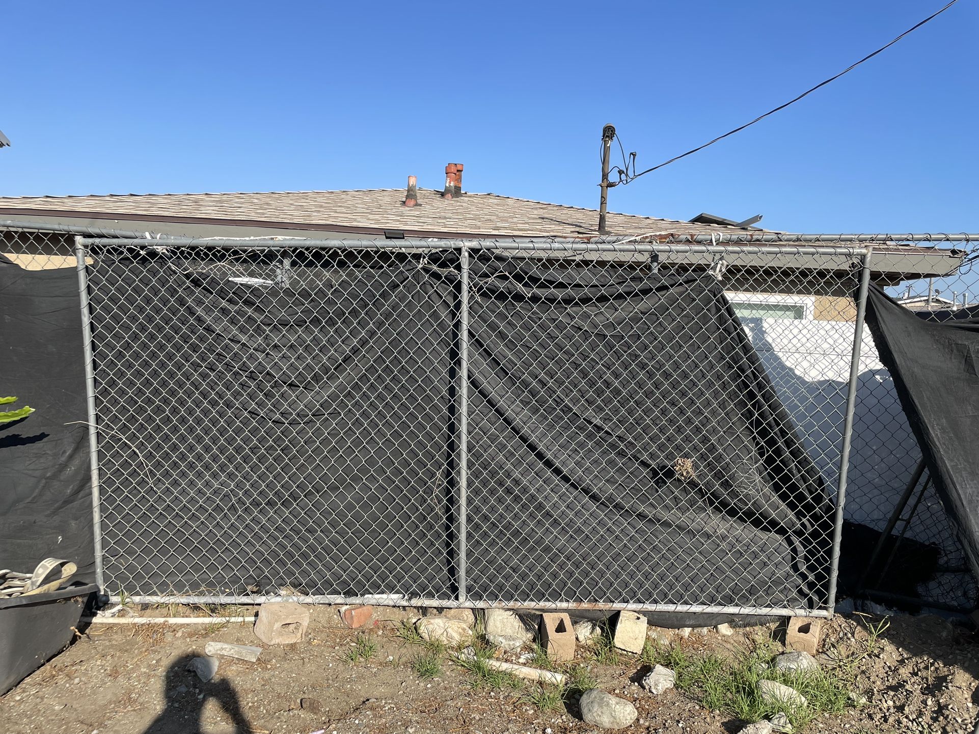 Chain-Link Fence Panels – 10x6ft (15 total