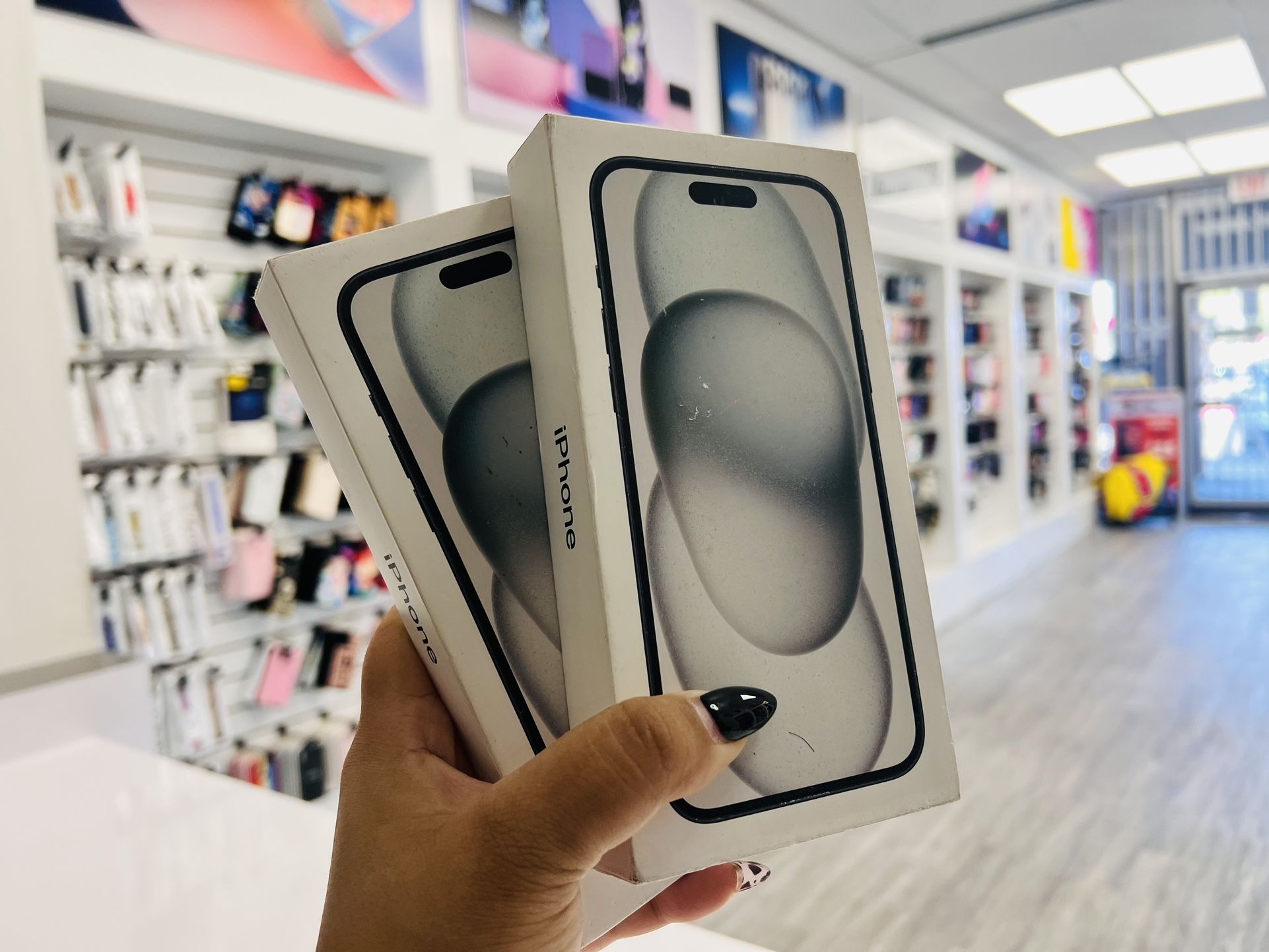 iPhone 15 Plus T-Mobile Metro PCs